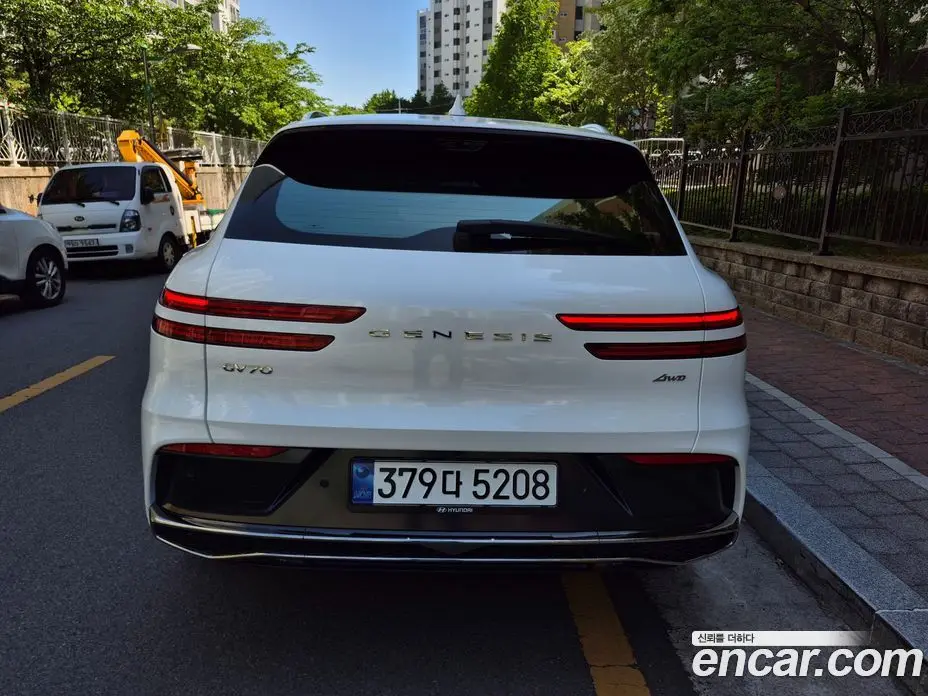 Genesis GV70 2025 2.5 автомат (гидро), фото 4