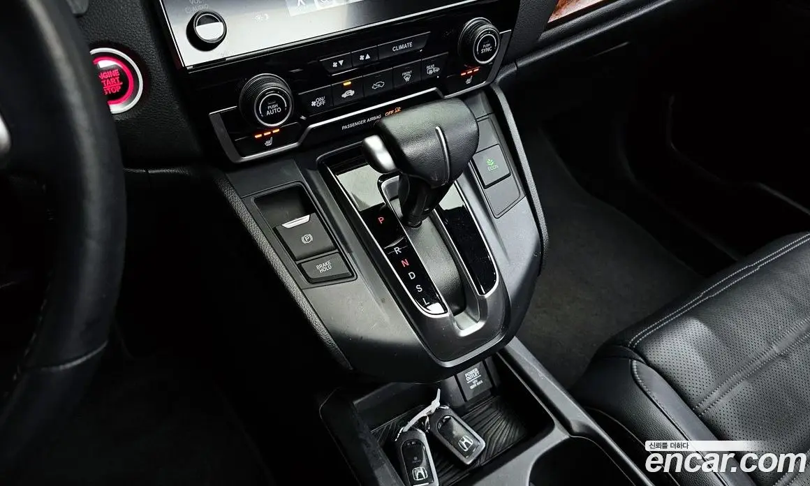 Honda CR-V 2017 1.5 автомат (гидро), фото 9 Honda CR-V 2017 1.5 автомат (гидро), фото 9