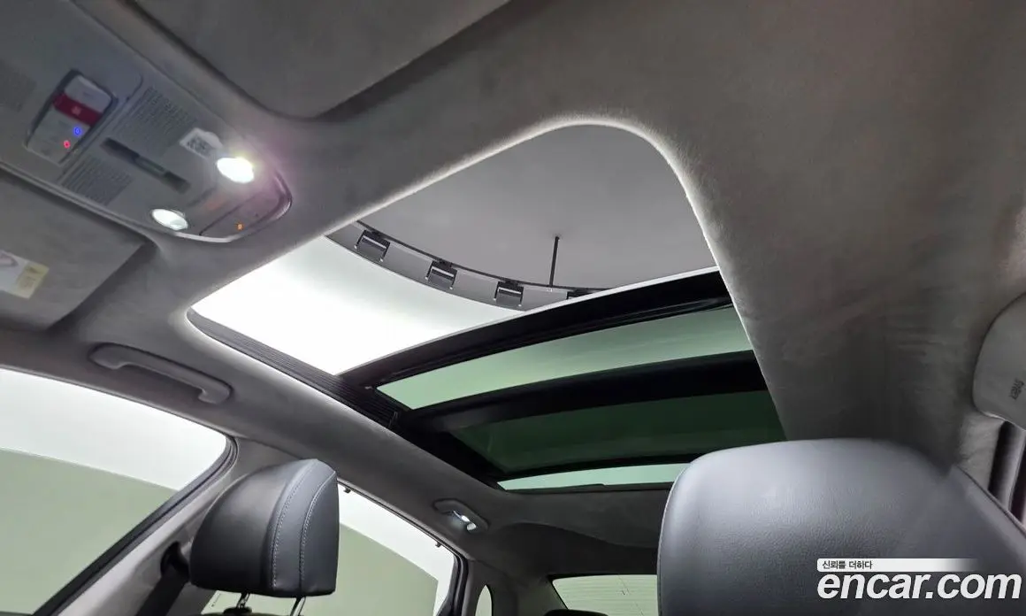 Hyundai Grandeur 2022 3.3 автомат (гидро), фото 15