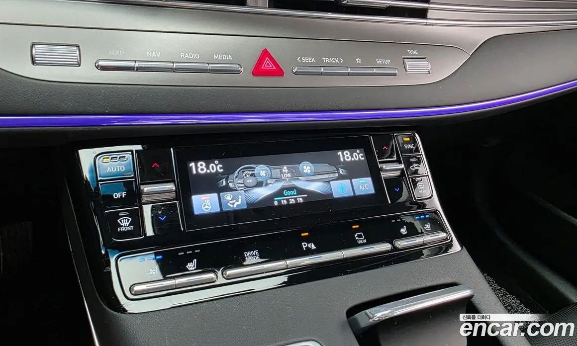 Hyundai Grandeur 2022 3.3 автомат (гидро), фото 17