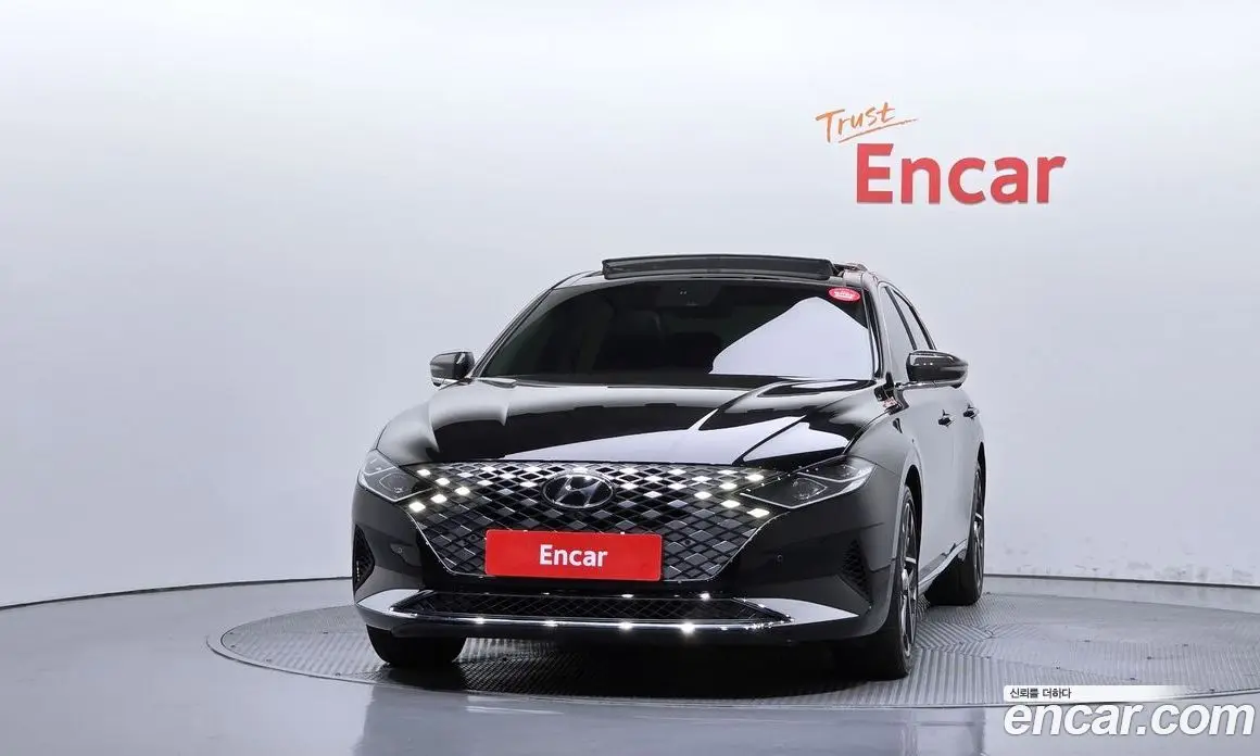 Hyundai Grandeur 2022 3.3 автомат (гидро), фото 3