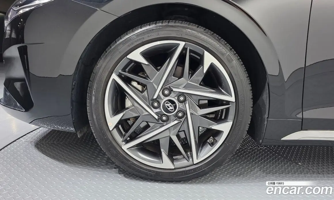 Hyundai Grandeur 2022 3.3 автомат (гидро), фото 5
