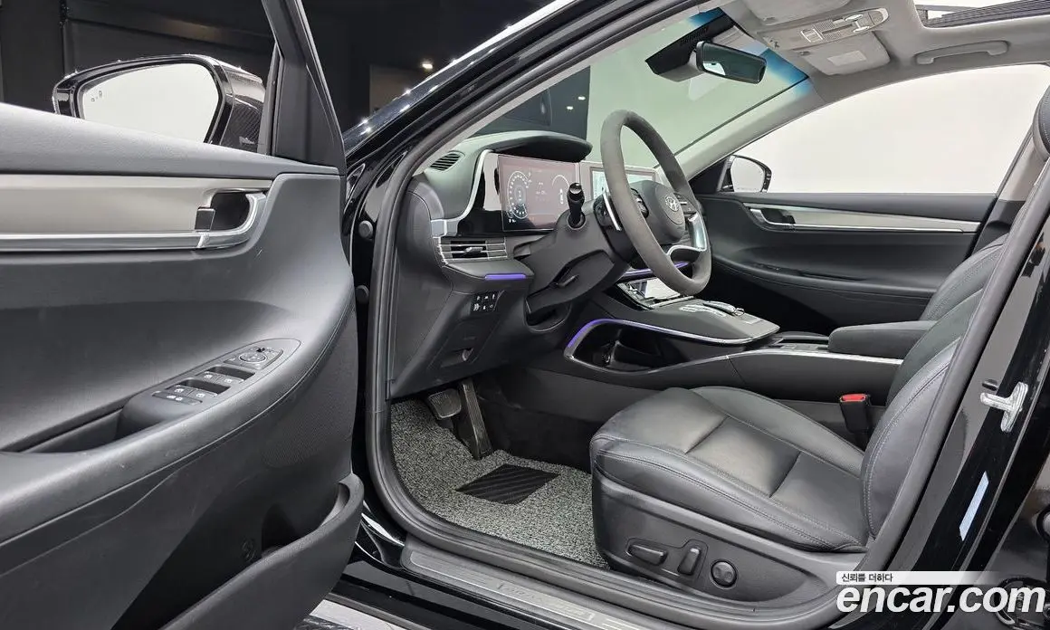 Hyundai Grandeur 2022 3.3 автомат (гидро), фото 10