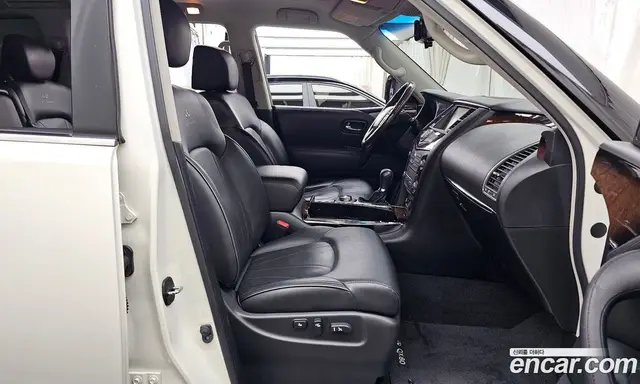 Infiniti QX80 2014 5.6 автомат (гидро), миниатюра 11