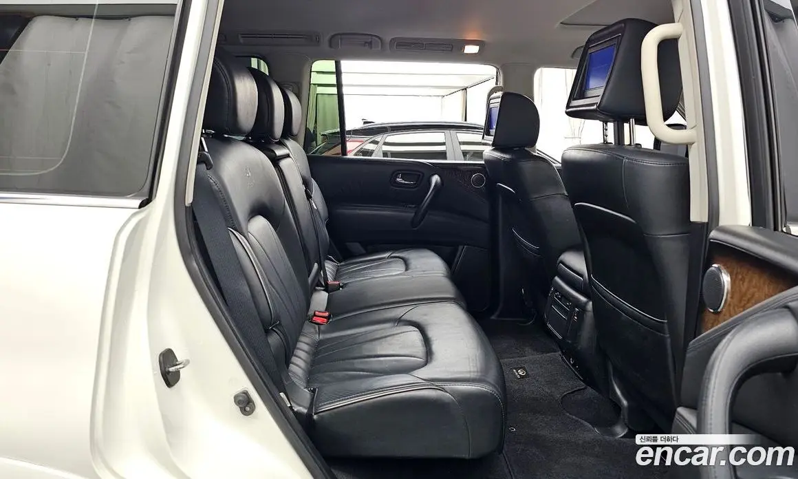 Infiniti QX80 2014 5.6 автомат (гидро), фото 12