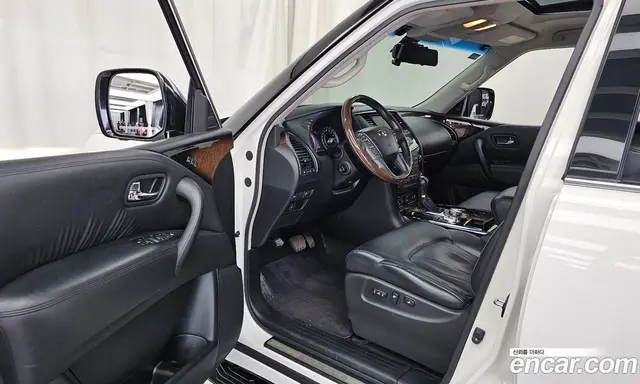 Infiniti QX80 2014 5.6 автомат (гидро), миниатюра 10