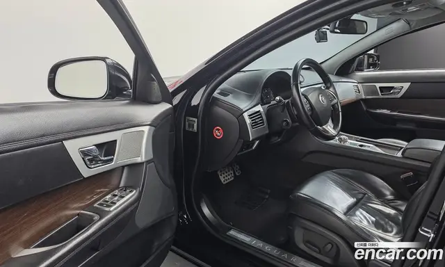 Jaguar XF 2012 2.2 автомат (гидро), миниатюра 12