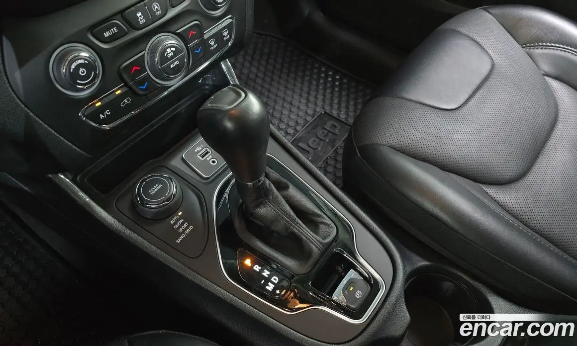 Jeep Cherokee 2022 2.4 автомат (гидро), фото 9 Jeep Cherokee 2022 2.4 автомат (гидро), фото 9