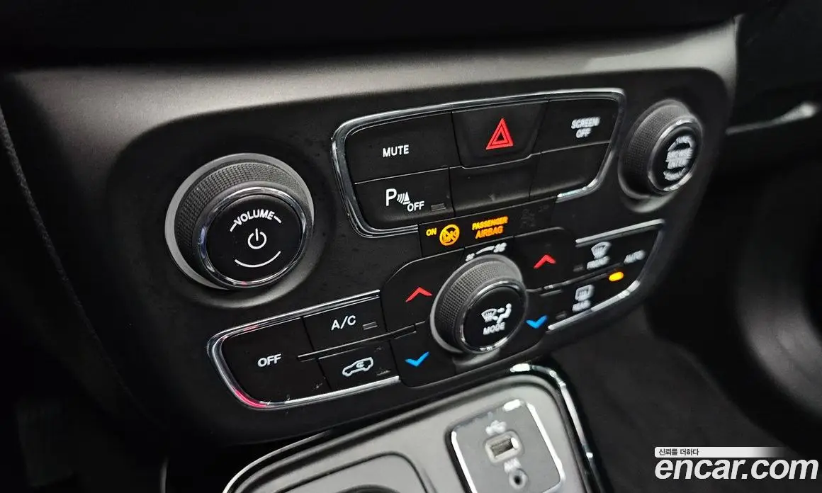 Jeep Compass 2018 2.4 автомат (гидро), фото 16 Jeep Compass 2018 2.4 автомат (гидро), фото 16