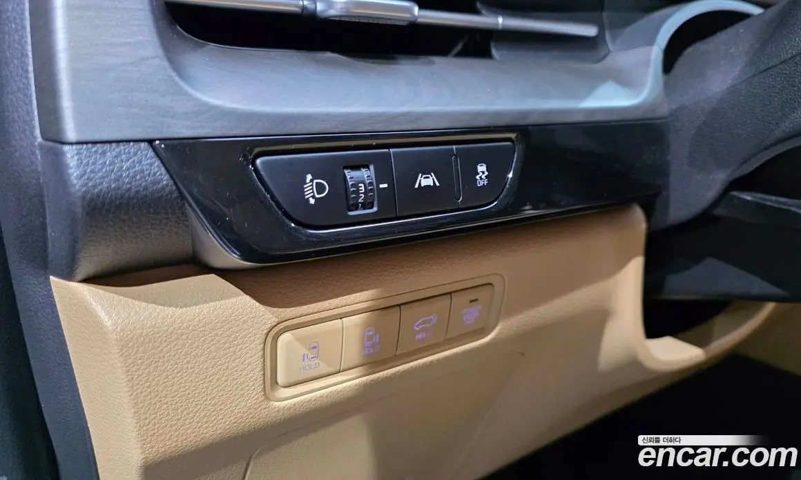 Kia Carnival 2023 2.2 автомат (гидро), фото 13