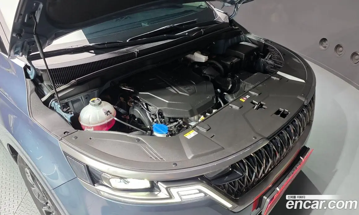 Kia Carnival 2023 2.2 автомат (гидро), фото 6