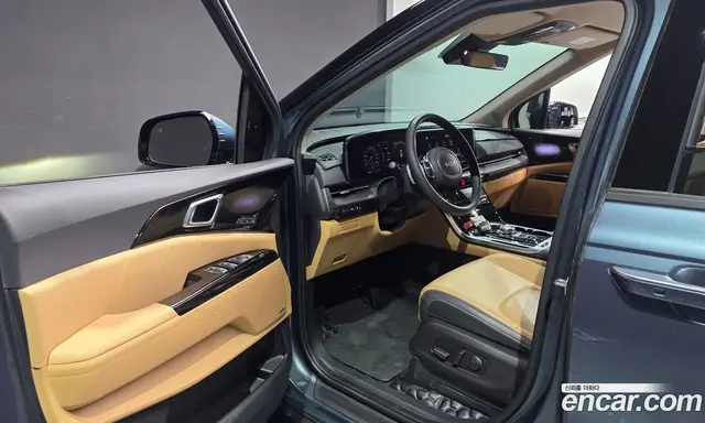 Kia Carnival 2023 2.2 автомат (гидро), миниатюра 10