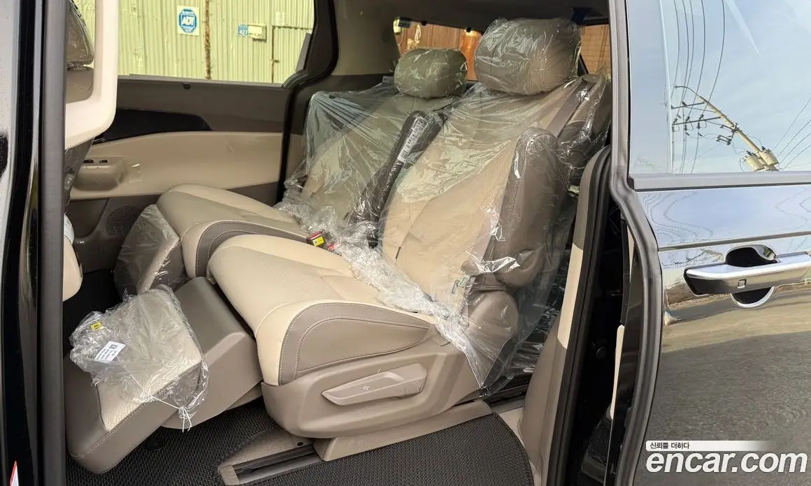 Kia Carnival 2026 3.5 автомат (гидро), фото 3 Kia Carnival 2026 3.5 автомат (гидро), фото 3