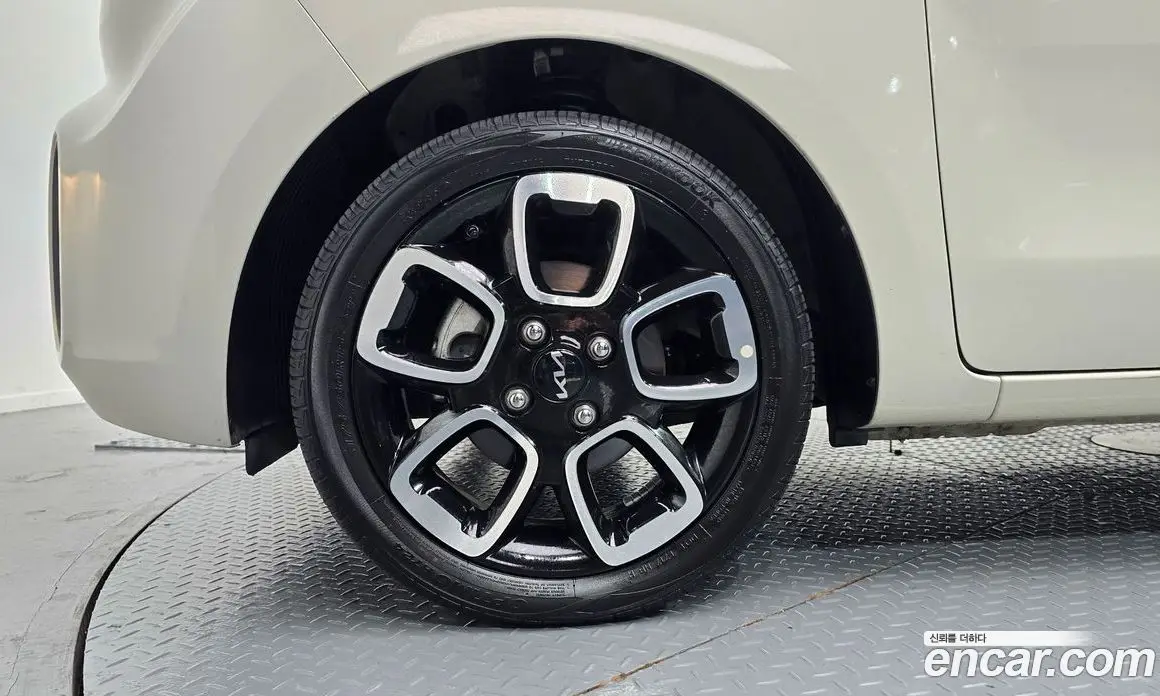 Kia Ray 2022 1.0 автомат (гидро), фото 5 Kia Ray 2022 1.0 автомат (гидро), фото 5