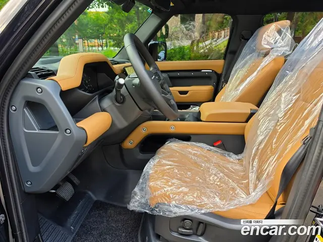 Land Rover Defender 2026 3.0 автомат (гидро), миниатюра 9 Land Rover Defender 2026 3.0 автомат (гидро), миниатюра 9
