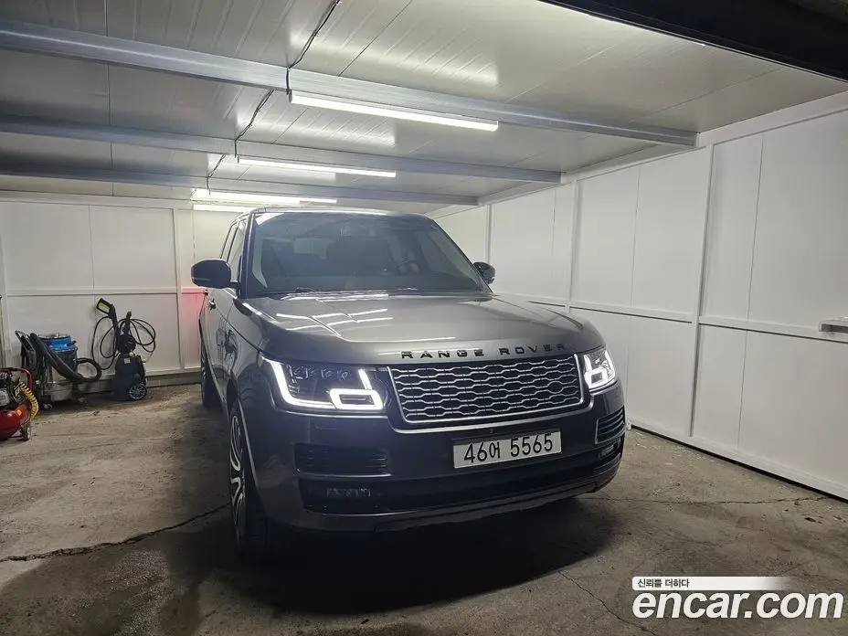 Land Rover Range Rover 2015 4.4 автомат (гидро), фото 2 Land Rover Range Rover 2015 4.4 автомат (гидро), фото 2