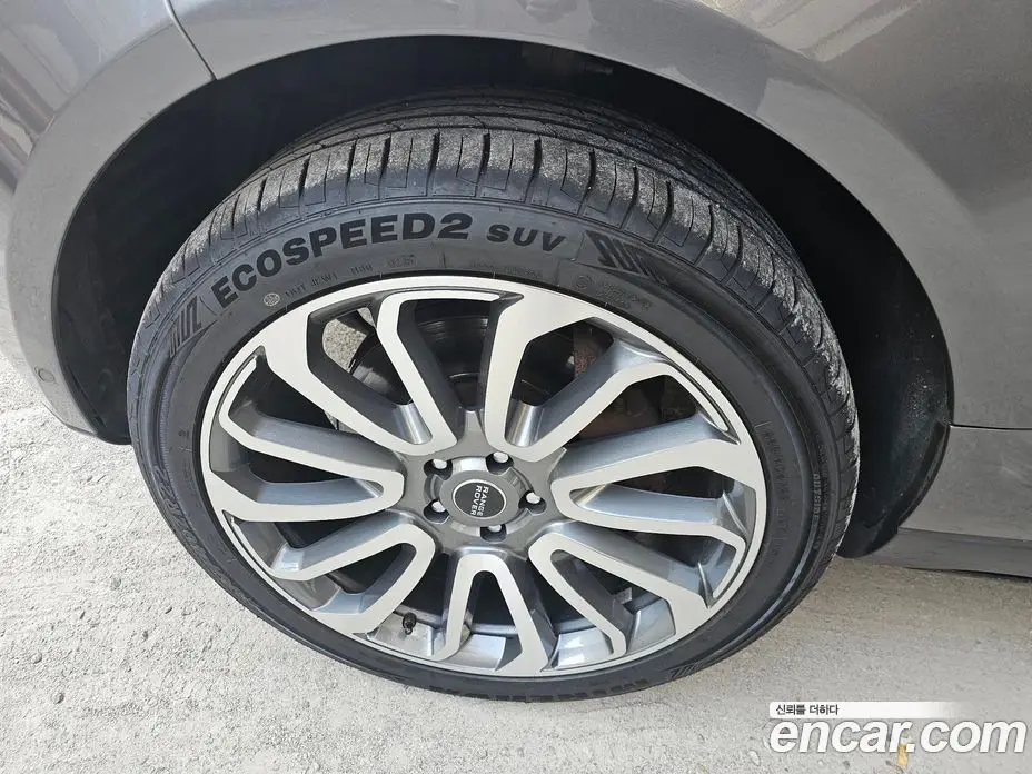 Land Rover Range Rover 2015 4.4 автомат (гидро), фото 12 Land Rover Range Rover 2015 4.4 автомат (гидро), фото 12