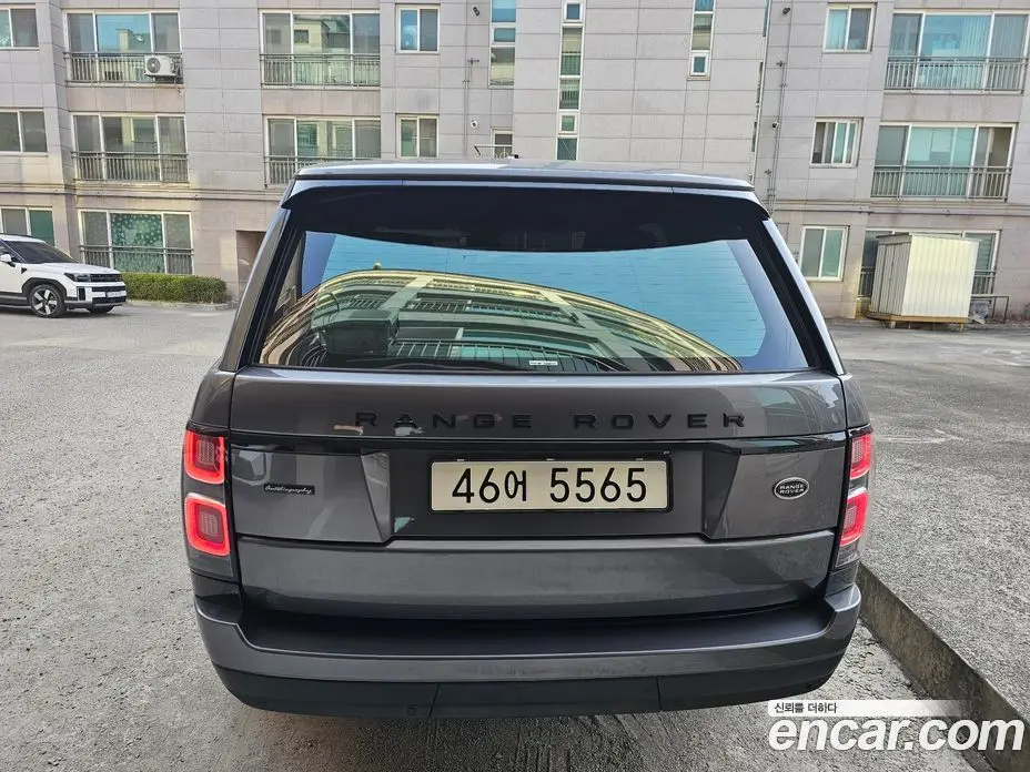 Land Rover Range Rover 2015 4.4 автомат (гидро), фото 4 Land Rover Range Rover 2015 4.4 автомат (гидро), фото 4