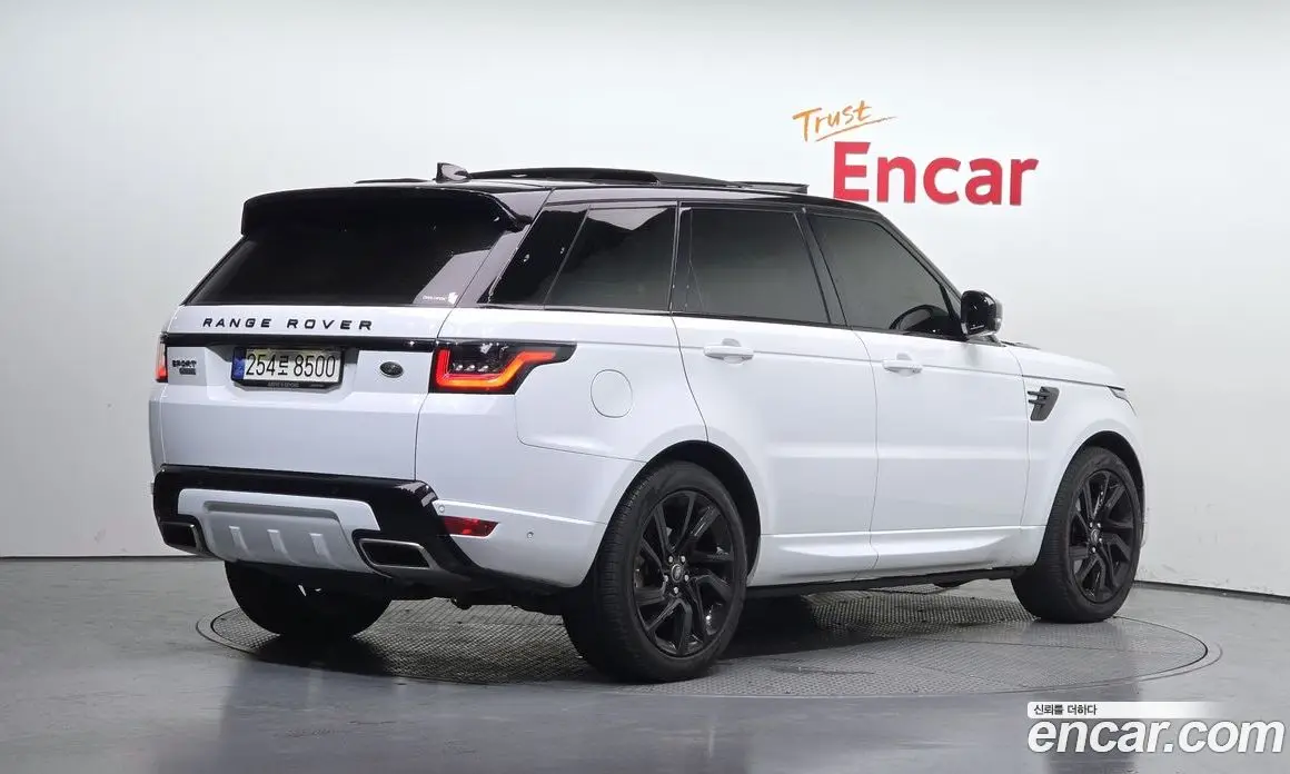 Land Rover Range Rover Sport 2019 3.0 автомат (гидро), фото 2 Land Rover Range Rover Sport 2019 3.0 автомат (гидро), фото 2