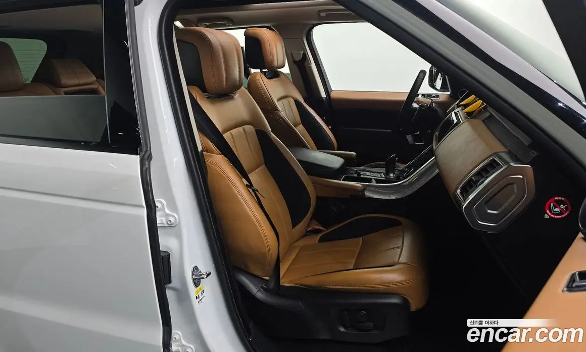 Land Rover Range Rover Sport 2019 3.0 автомат (гидро), фото 12 Land Rover Range Rover Sport 2019 3.0 автомат (гидро), фото 12