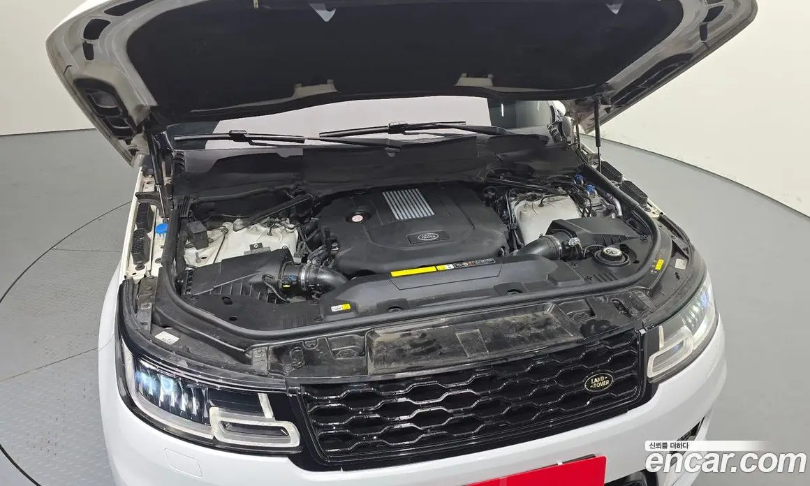 Land Rover Range Rover Sport 2019 3.0 автомат (гидро), фото 6 Land Rover Range Rover Sport 2019 3.0 автомат (гидро), фото 6