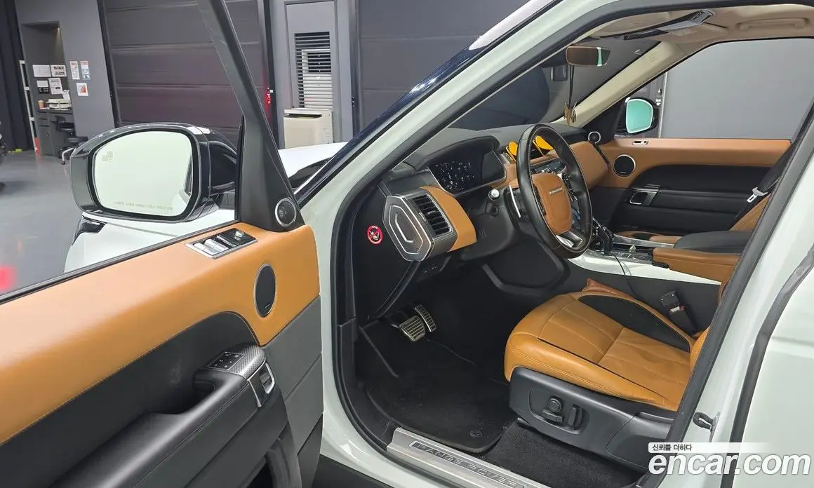 Land Rover Range Rover Sport 2019 3.0 автомат (гидро), фото 10 Land Rover Range Rover Sport 2019 3.0 автомат (гидро), фото 10