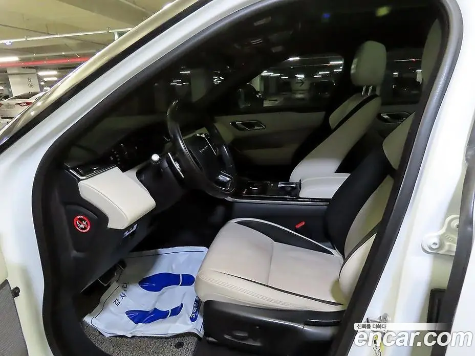 Land Rover Range Rover Velar 2017 2.0 автомат (гидро), фото 6