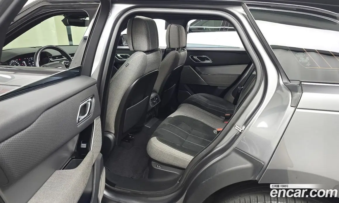 Land Rover Range Rover Velar 2019 2.0 автомат (гидро), фото 11