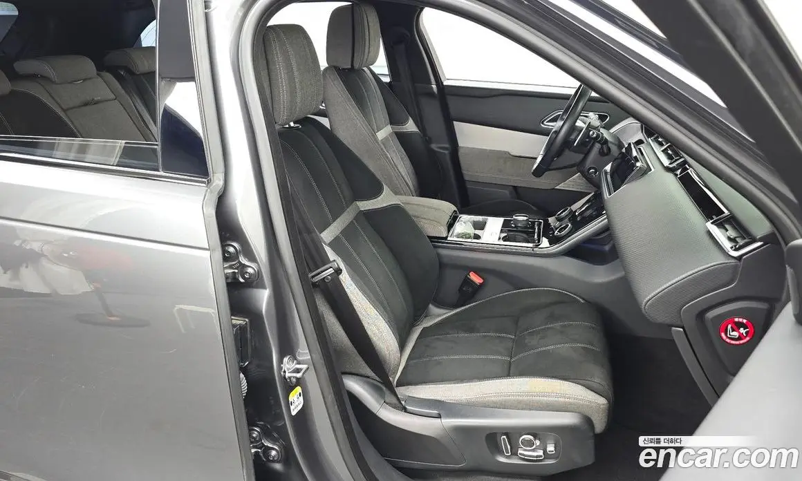 Land Rover Range Rover Velar 2019 2.0 автомат (гидро), фото 12