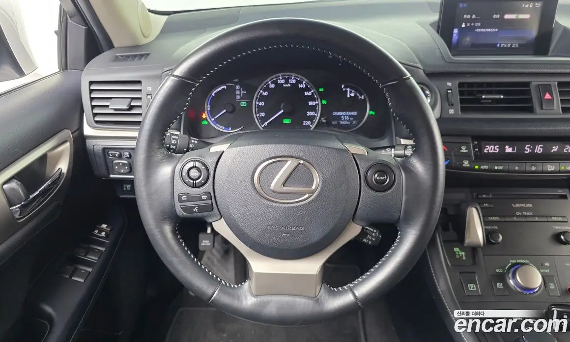 Lexus CT200h 2016 1.8 автомат (гидро), фото 13
