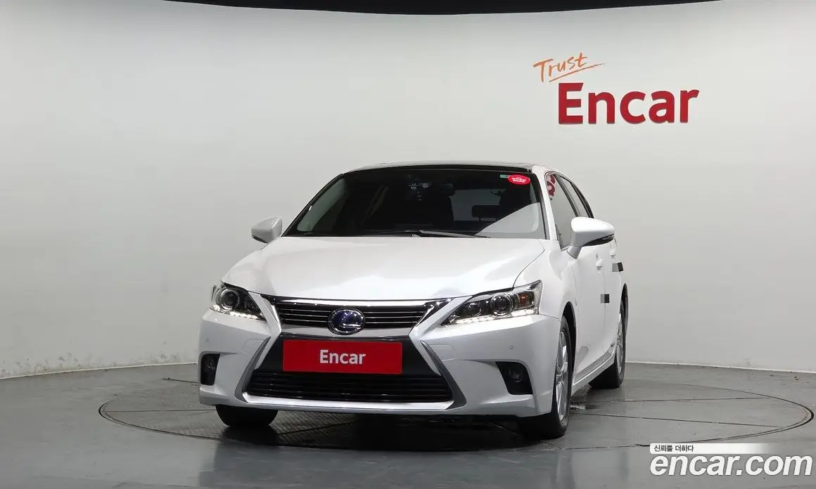 Lexus CT200h 2016 1.8 автомат (гидро), фото 3