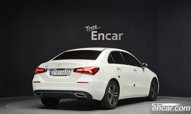 Mercedes-Benz A-Class 2021 2.0 автомат (гидро), миниатюра 2 Mercedes-Benz A-Class 2021 2.0 автомат (гидро), миниатюра 2