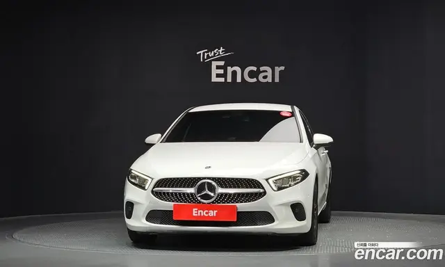 Mercedes-Benz A-Class 2021 2.0 автомат (гидро), миниатюра 3 Mercedes-Benz A-Class 2021 2.0 автомат (гидро), миниатюра 3