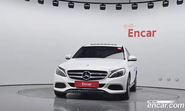 Mercedes-Benz C-Class 2018 2.1 автомат (гидро), миниатюра 3 Mercedes-Benz C-Class 2018 2.1 автомат (гидро), миниатюра 3
