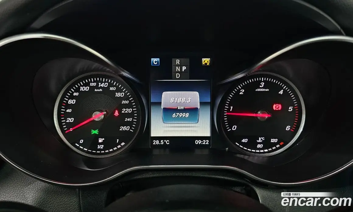 Mercedes-Benz C-Class 2018 2.1 автомат (гидро), фото 8 Mercedes-Benz C-Class 2018 2.1 автомат (гидро), фото 8