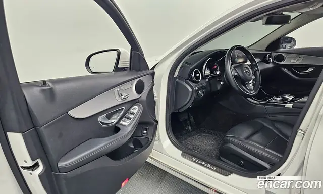 Mercedes-Benz C-Class 2018 2.1 автомат (гидро), миниатюра 10 Mercedes-Benz C-Class 2018 2.1 автомат (гидро), миниатюра 10