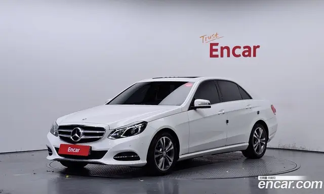 Mercedes-Benz E-Class, 2015, 64 380 км