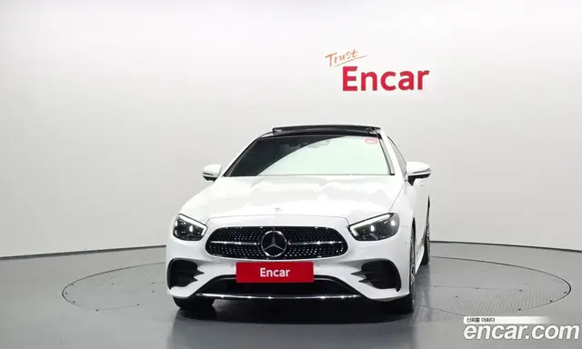 Mercedes-Benz E-Class 2023 2.0 автомат (гидро), миниатюра 3 Mercedes-Benz E-Class 2023 2.0 автомат (гидро), миниатюра 3