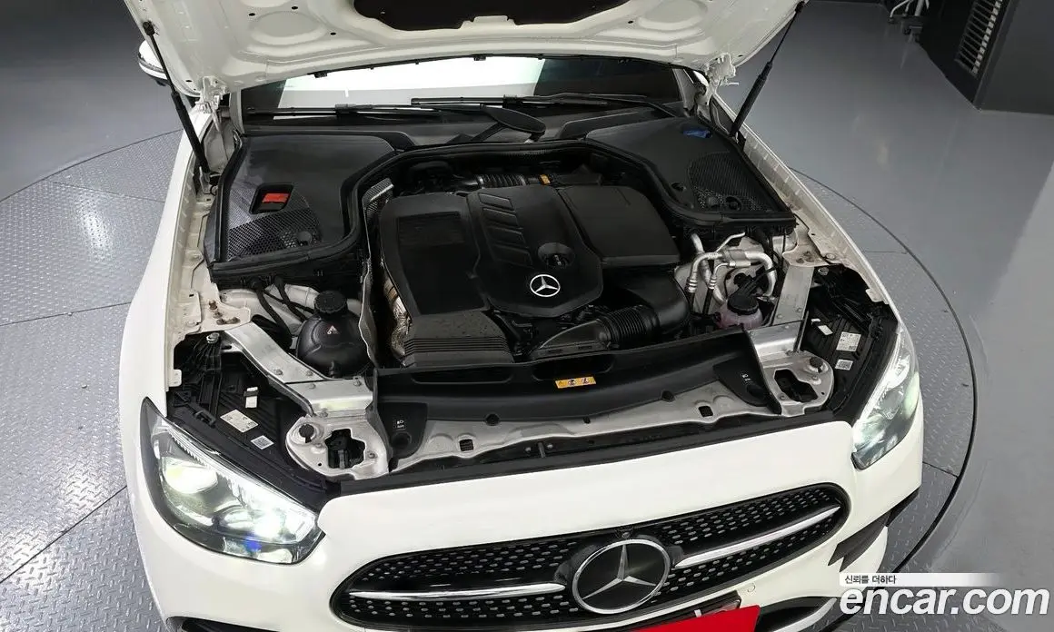 Mercedes-Benz E-Class 2023 2.0 автомат (гидро), фото 6 Mercedes-Benz E-Class 2023 2.0 автомат (гидро), фото 6