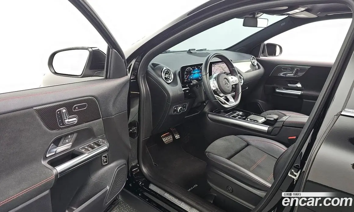 Mercedes-Benz GLA-Class 2020 2.0 автомат (гидро), фото 10