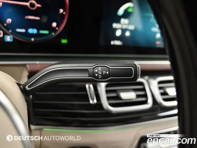 Mercedes-Benz GLS-Class 2023 4.0 автомат (гидро), миниатюра 9