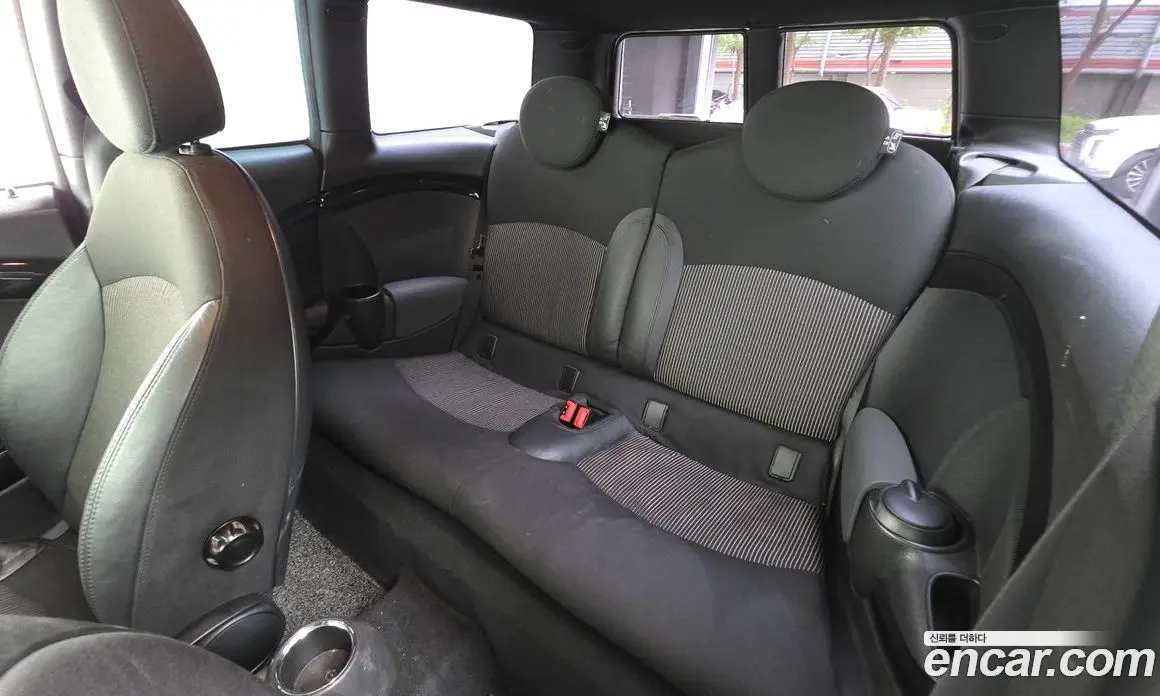 Mini Clubman 2008 1.6 автомат (гидро), фото 12 Mini Clubman 2008 1.6 автомат (гидро), фото 12