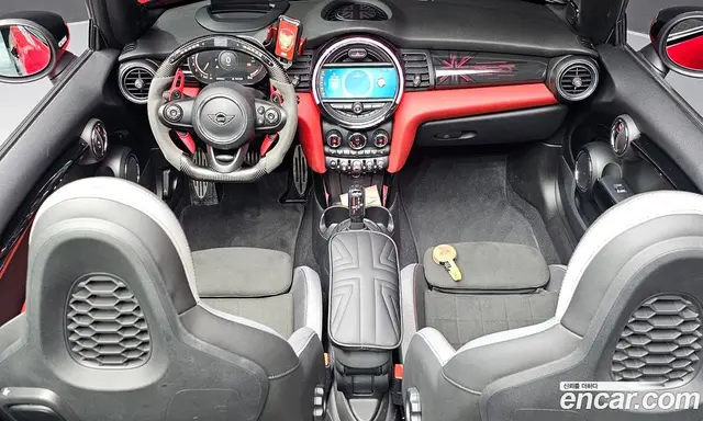 Mini Cooper Convertible 2019 2.0 автомат (гидро), миниатюра 7 Mini Cooper Convertible 2019 2.0 автомат (гидро), миниатюра 7