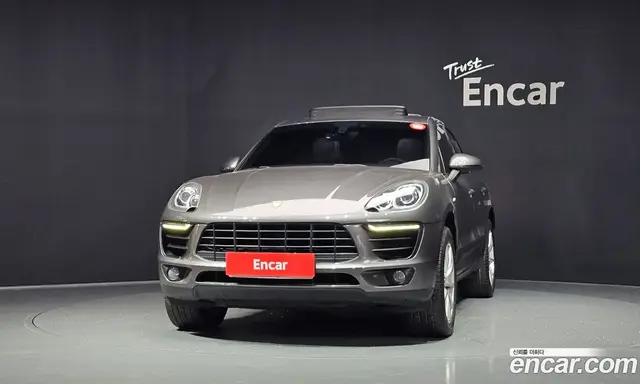 Porsche Macan 2014 3.0 автомат (гидро), миниатюра 3