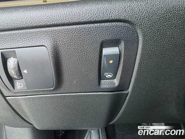 Renault (Samsung) SM6 2017 1.5 автомат (гидро), миниатюра 11
