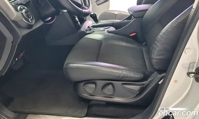 SsangYong Korando 2014 2.0 автомат (гидро), миниатюра 9 SsangYong Korando 2014 2.0 автомат (гидро), миниатюра 9