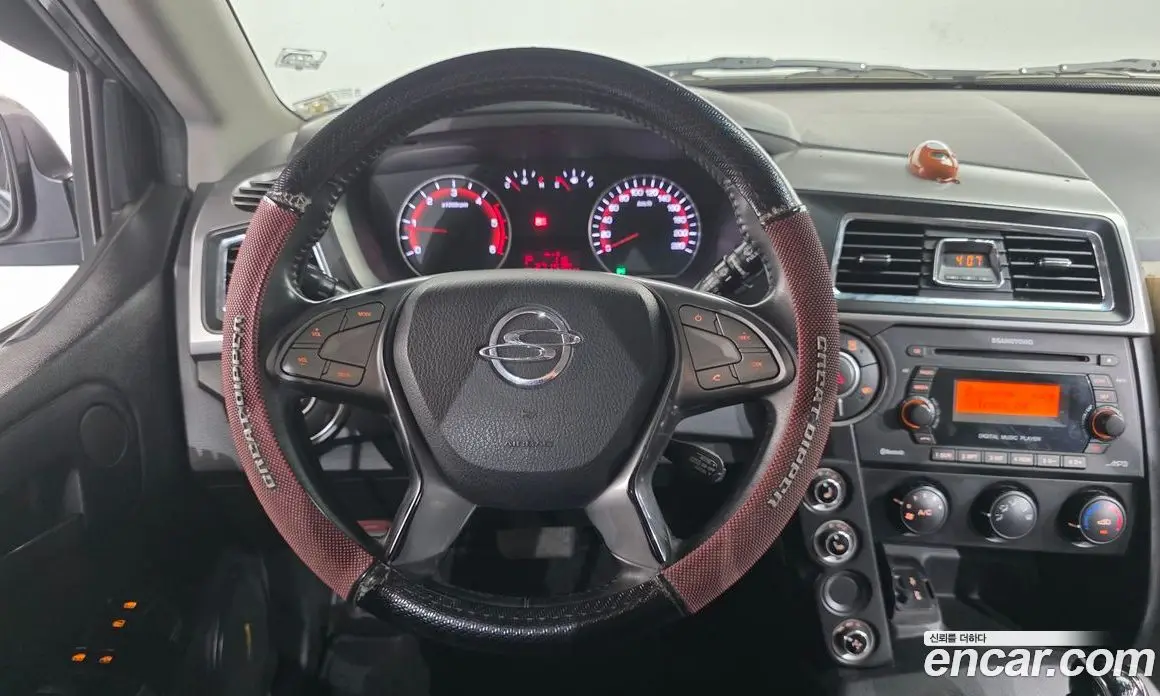 SsangYong Korando 2016 2.0 автомат (гидро), фото 14
