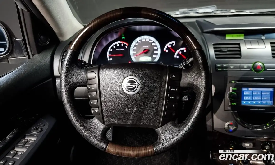 SsangYong Rexton 2012 2.0 автомат (гидро), фото 13