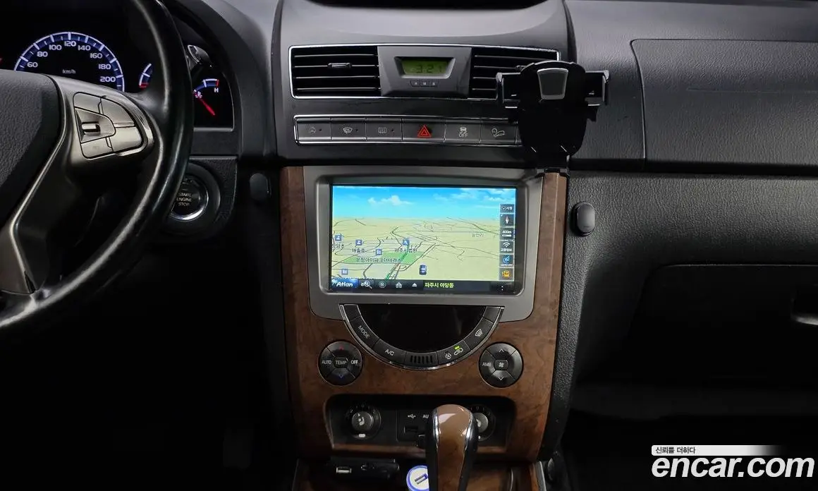 SsangYong Rexton 2016 2.2 автомат (гидро), фото 12 SsangYong Rexton 2016 2.2 автомат (гидро), фото 12