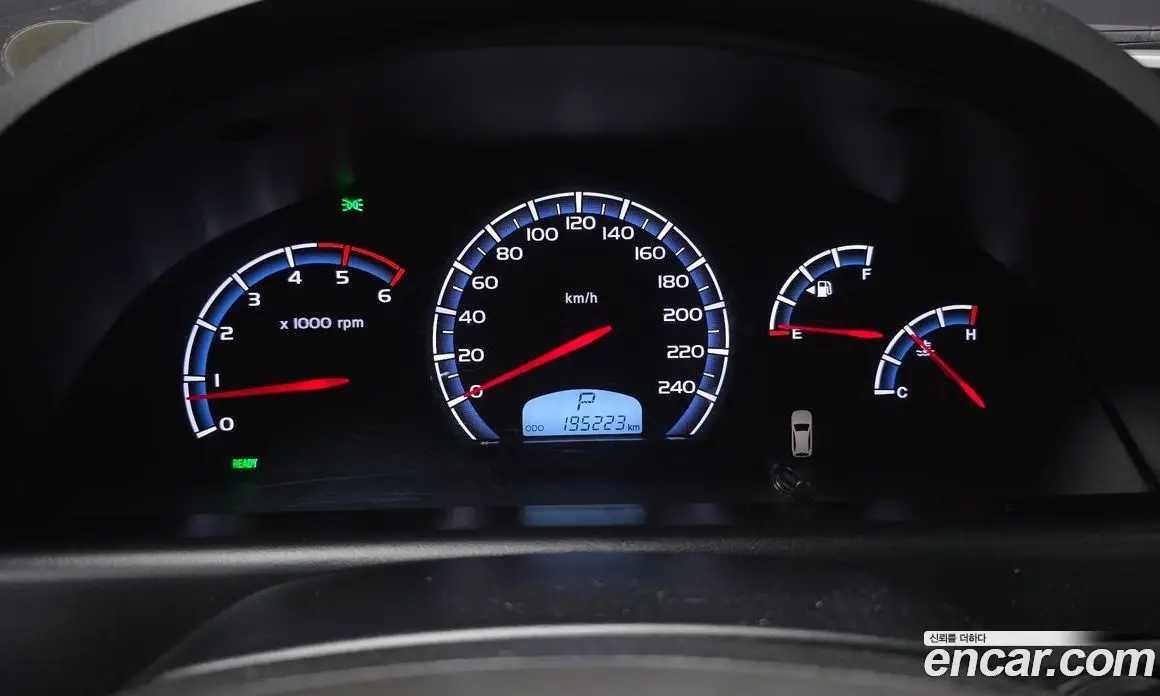 SsangYong Rexton 2016 2.2 автомат (гидро), фото 8 SsangYong Rexton 2016 2.2 автомат (гидро), фото 8
